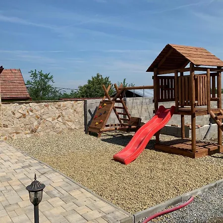 Cafe De La Creme Gasthuis 3*