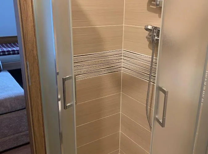 Pensjonat Cafe De La Creme Kuzelov