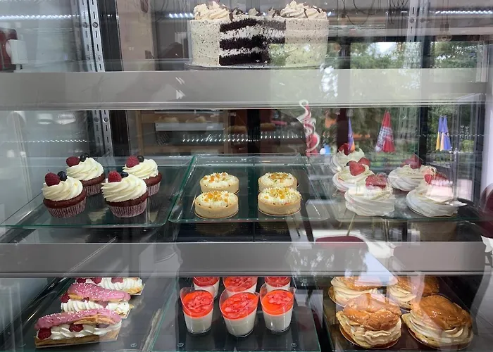 Cafe De La Creme Pensjonat 3*